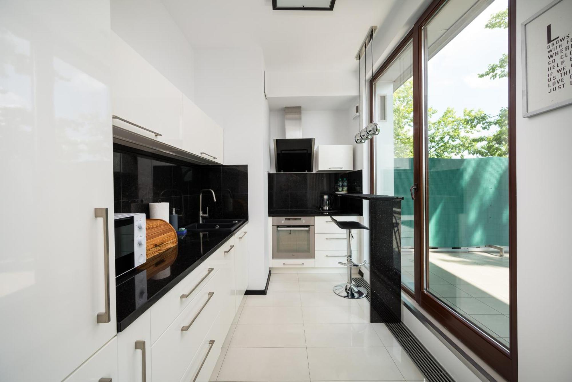 Ochota Deluxe Apartment ワルシャワ エクステリア 写真
